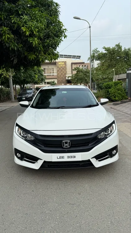 Honda Civic 2018 for Sale in Lahore Image-1