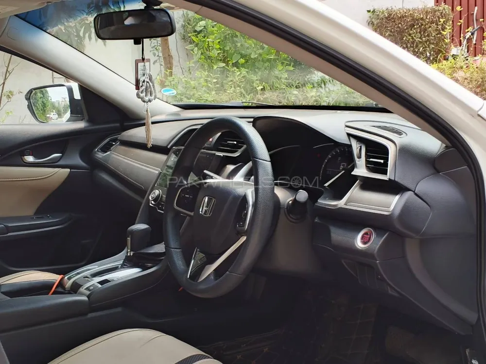 Honda Civic 2021 for Sale in Lahore Honda Civic 2021 for Sale in Lahore Image-3