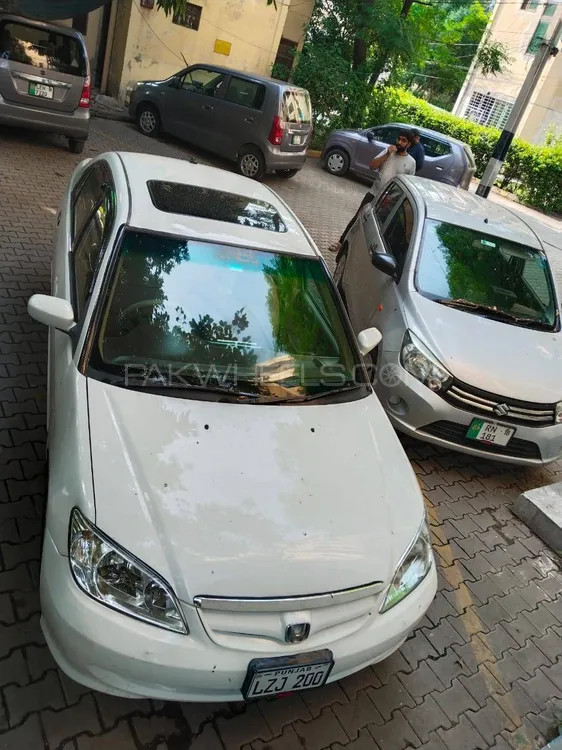 Honda Civic 2004 for Sale in Lahore Image-1
