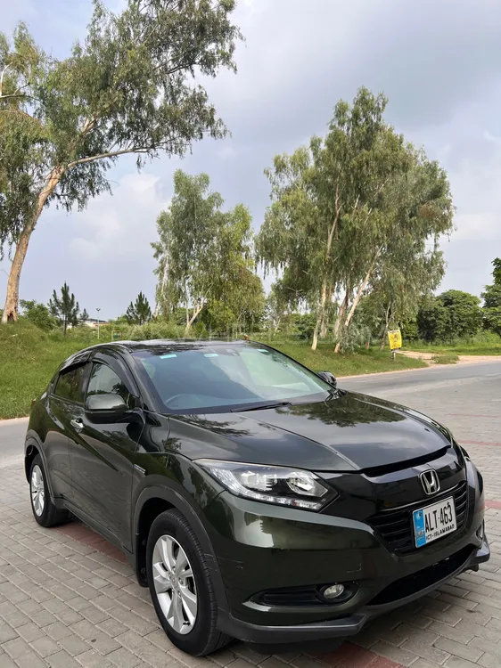 Honda Vezel 2014 for Sale in Islamabad Image-1