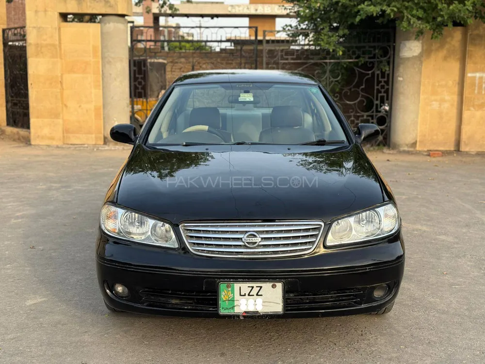 Nissan Sunny 2005 for Sale in Faisalabad Image-1