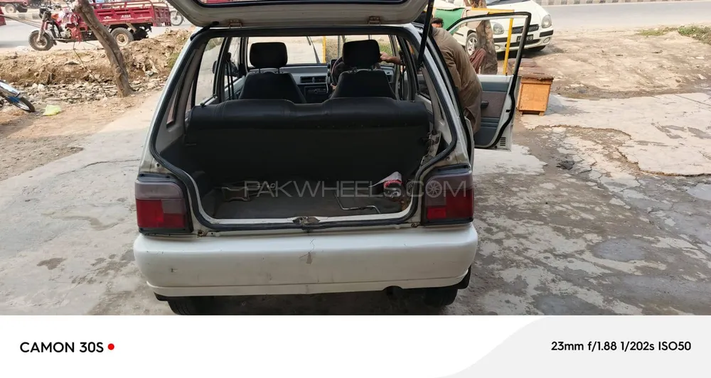 Suzuki Mehran 2017 for Sale in Lahore Suzuki Mehran 2017 for Sale in Lahore Image-10