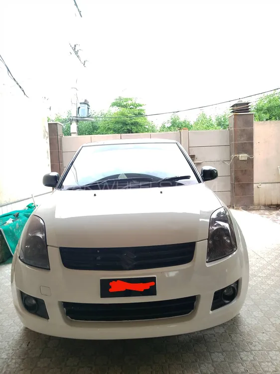 Suzuki Swift 2013 for Sale in Faisalabad Image-1