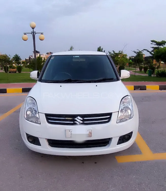 Suzuki Swift 2011 for Sale in Islamabad Image-1