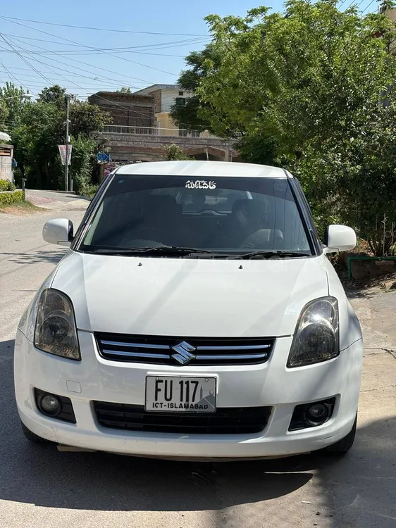 Suzuki Swift 2015 for Sale in Islamabad Image-1