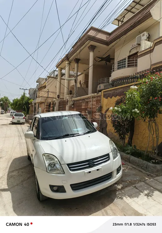 Suzuki Swift 2016 for Sale in Hyderabad Image-1