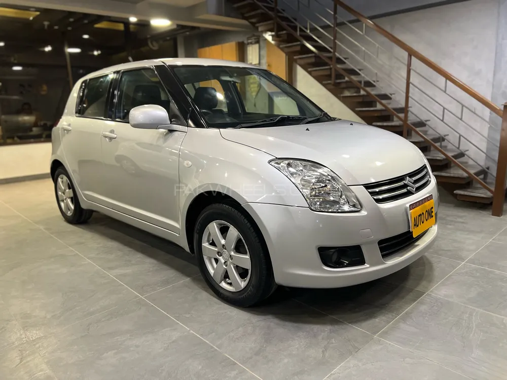 Suzuki Swift 2020 for Sale in Karachi Image-1
