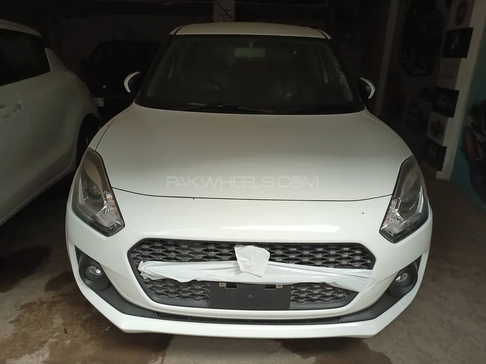 Suzuki Swift 2025 for Sale in Lahore Image-1