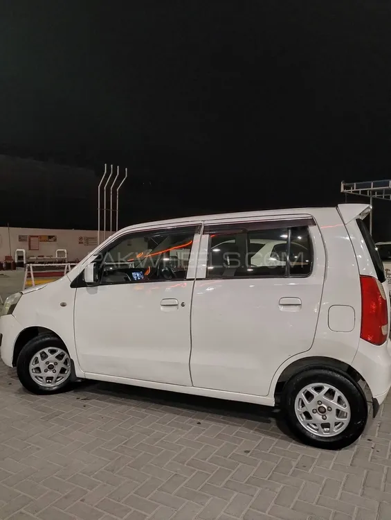 Suzuki Wagon R 2018 for Sale in Multan Image-1