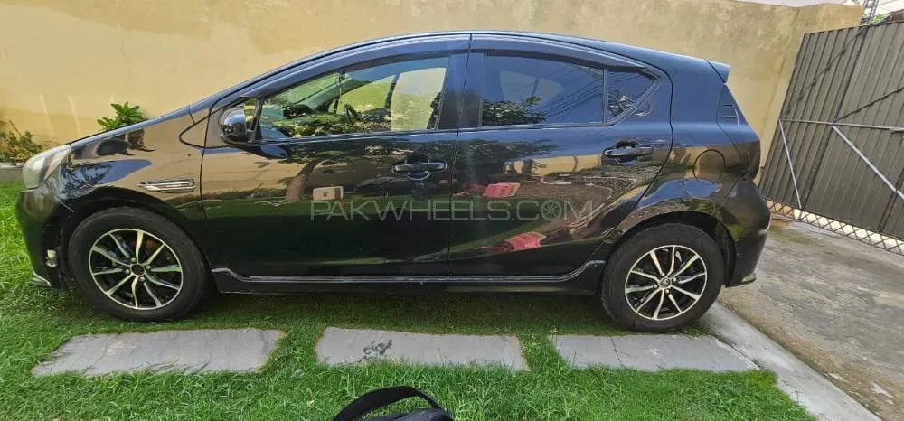 Toyota Aqua 2015 for Sale in Islamabad Image-1