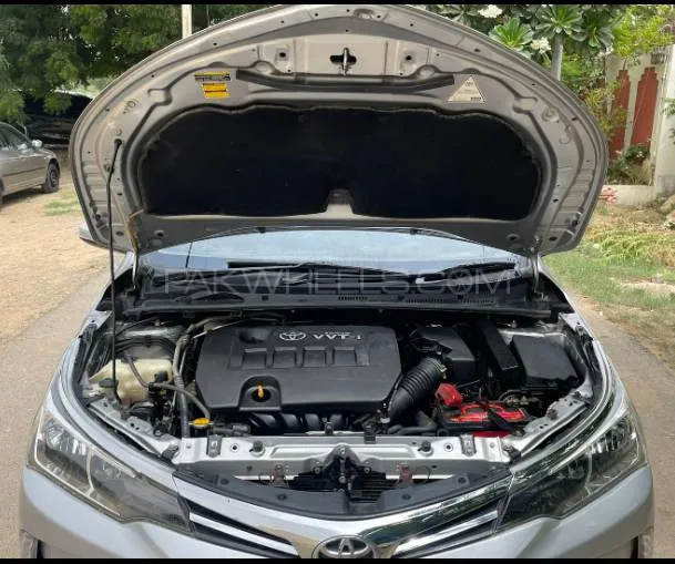 Toyota Corolla 2018 for Sale in Karachi Image-1