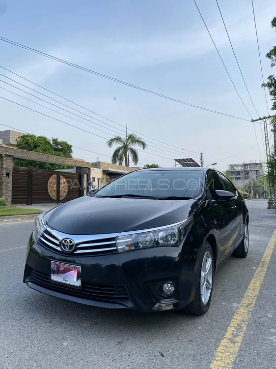 Toyota Corolla 2014 for Sale in Faisalabad Image-1
