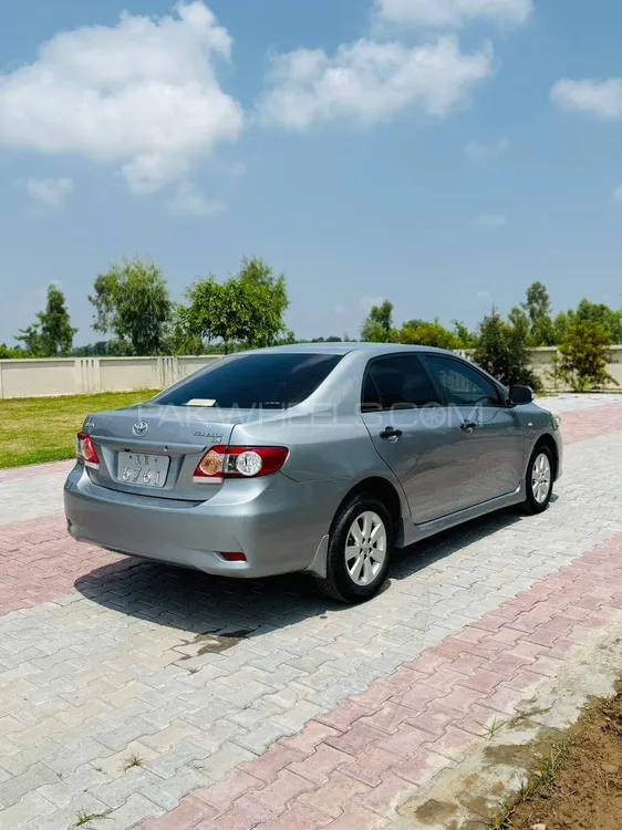 Toyota Corolla 2010 for Sale in Mandi bahauddin Image-1