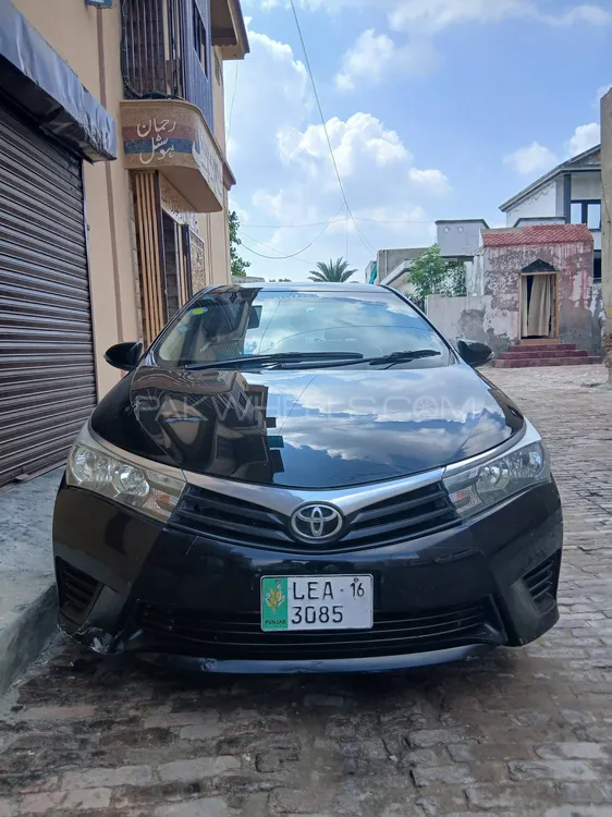 Toyota Corolla 2015 for Sale in Faisalabad Image-1