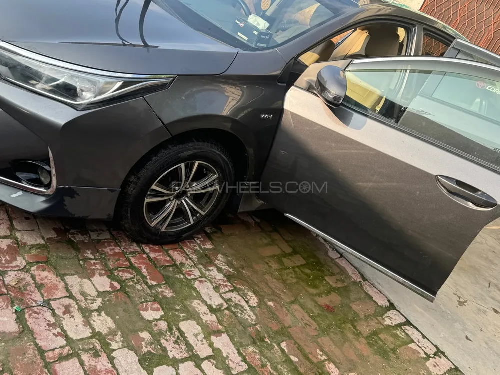 Toyota Corolla 2019 for Sale in Sialkot Image-1