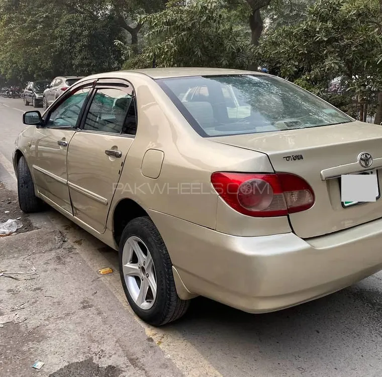 Toyota Corolla 2005 for Sale in Lahore Image-1