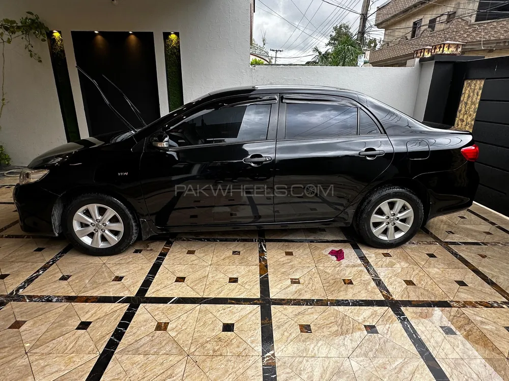 Toyota Corolla 2009 for Sale in Lahore Image-1