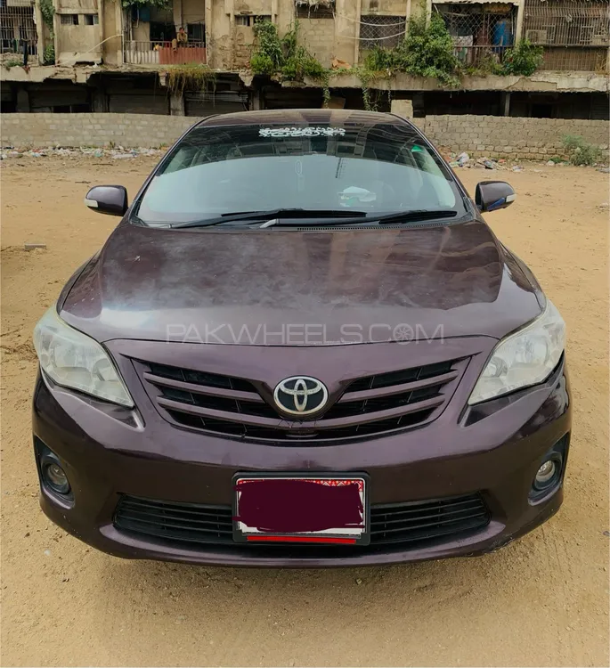 Toyota Corolla 2013 for Sale in Karachi Image-1
