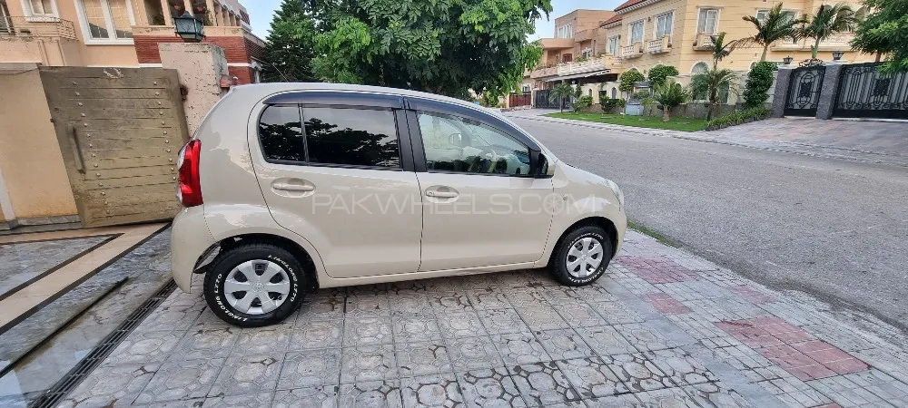 Toyota Passo 2010 for Sale in Islamabad Image-1