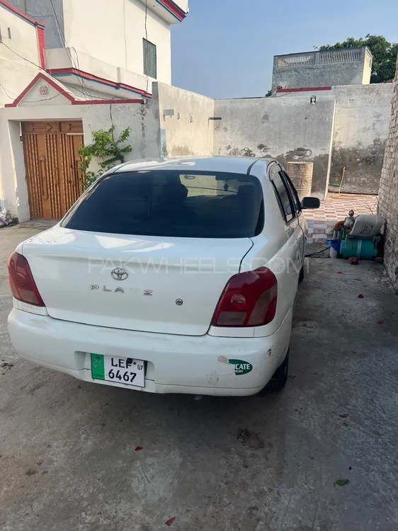 Toyota Platz 2001 for Sale in Phalia Image-1