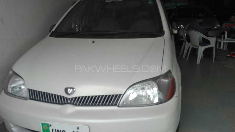 Toyota Platz 2003 for Sale in Lahore Image-1