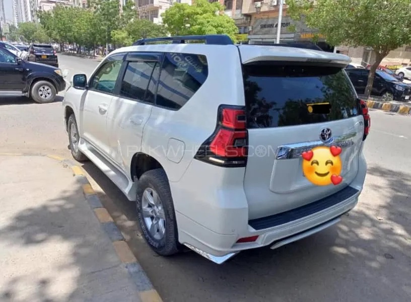 Toyota Prado 2017 for Sale in Karachi Image-1