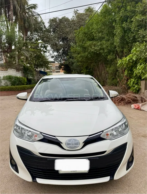 Toyota Yaris Sedan 2023 for Sale in Karachi Image-1
