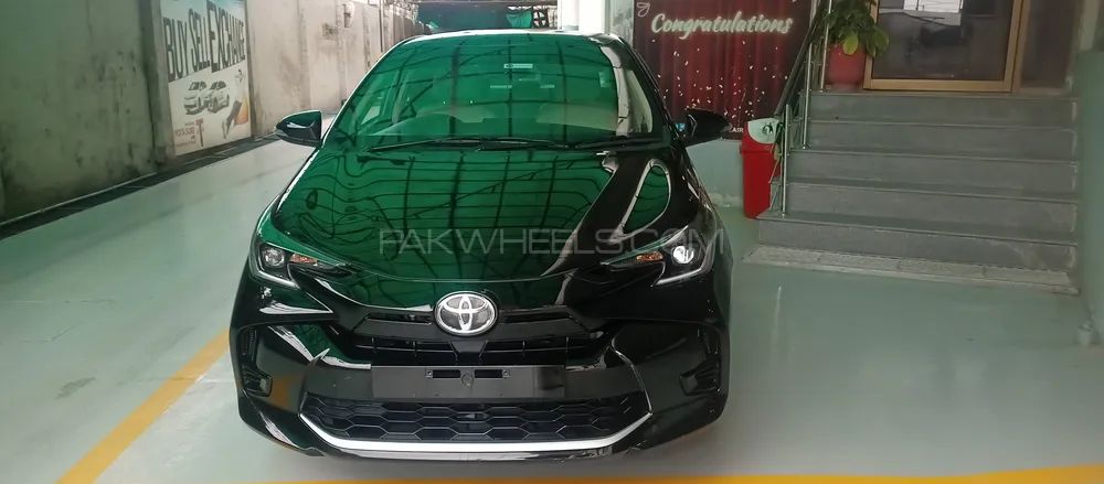 Toyota Yaris Sedan 2024 for Sale in Lahore Image-1