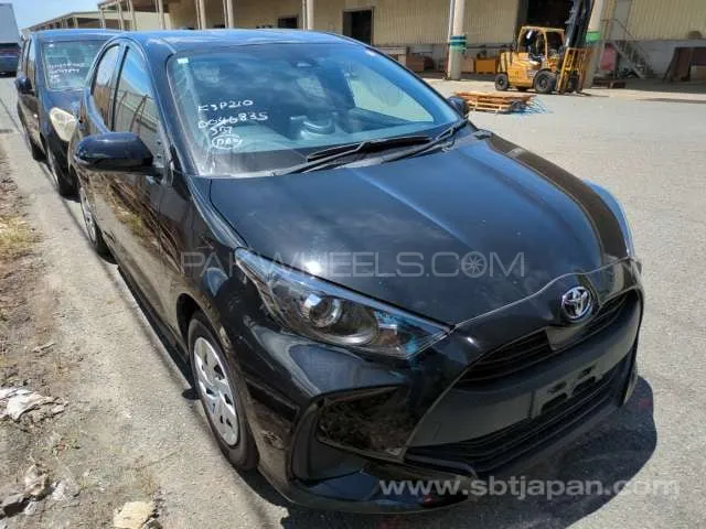 Toyota Yaris Hatchback 2021 for Sale in Karachi Image-1