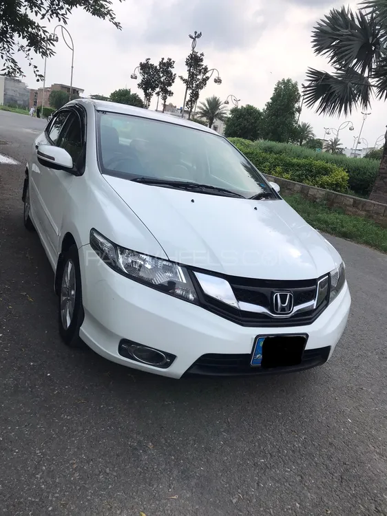 Honda City 2018 for Sale in Islamabad Image-1