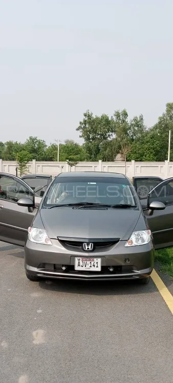 Honda City 2005 for Sale in Faisalabad Image-1