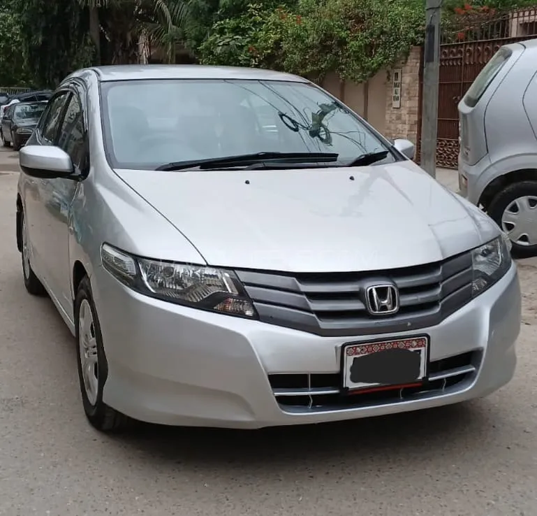 Honda City 2010 for Sale in Karachi Image-1