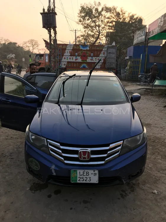 ہونڈا سٹی 2009 for Sale in لاہور Image-1