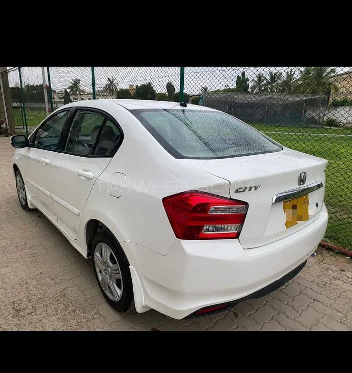 Honda City 2018 for Sale in Karachi Image-1
