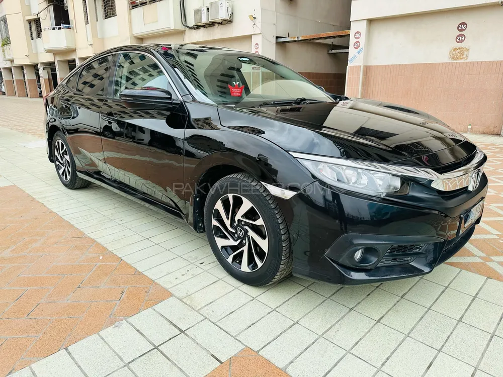 Honda Civic 2018 for Sale in Karachi Image-1
