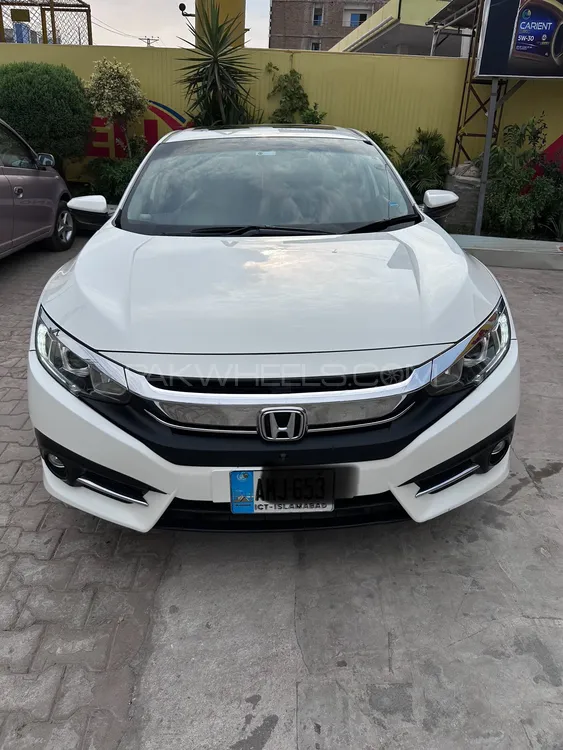 Honda Civic 2019 for Sale in Peshawar Image-1
