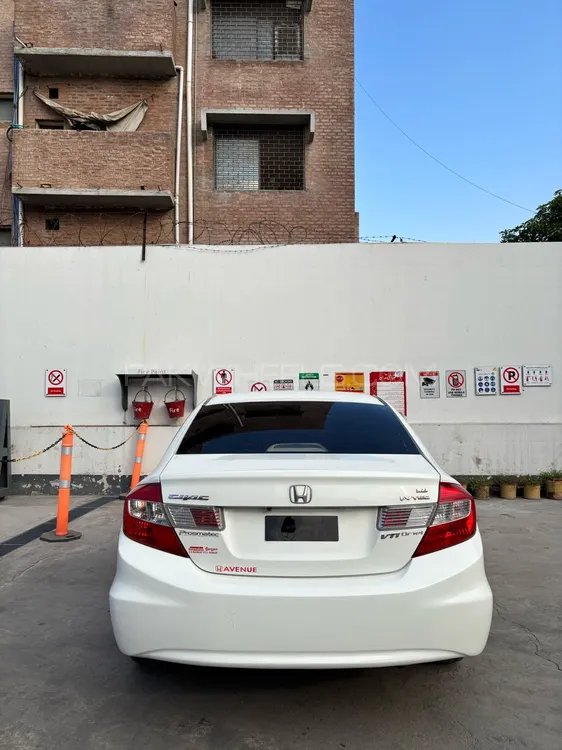Honda Civic 2015 for Sale in Peshawar Image-1