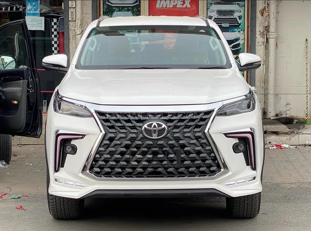 LEXUS STYLE BODYKIT FOR FORTUNER Image-1