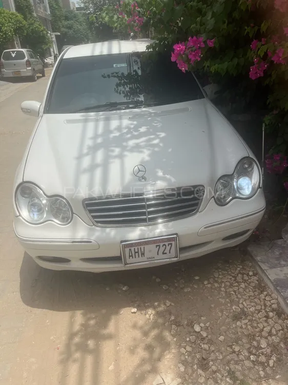 Mercedes Benz C Class 2003 for Sale in Hyderabad Image-1