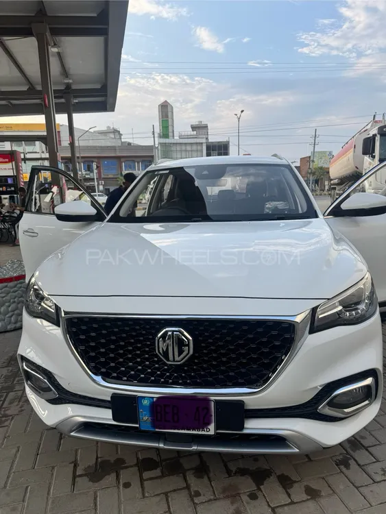 MG HS 2024 for Sale in Sialkot Image-1