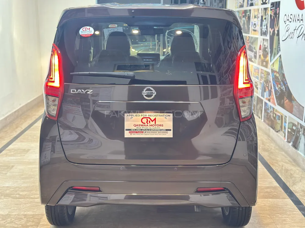 نسان ڈیز 2022 for Sale in لاہور Image-1