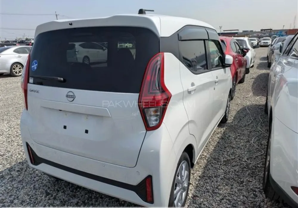 Nissan Dayz 2024 for Sale in Faisalabad Image-1