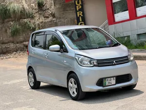 Mitsubishi Ek Wagon G 2013 for Sale