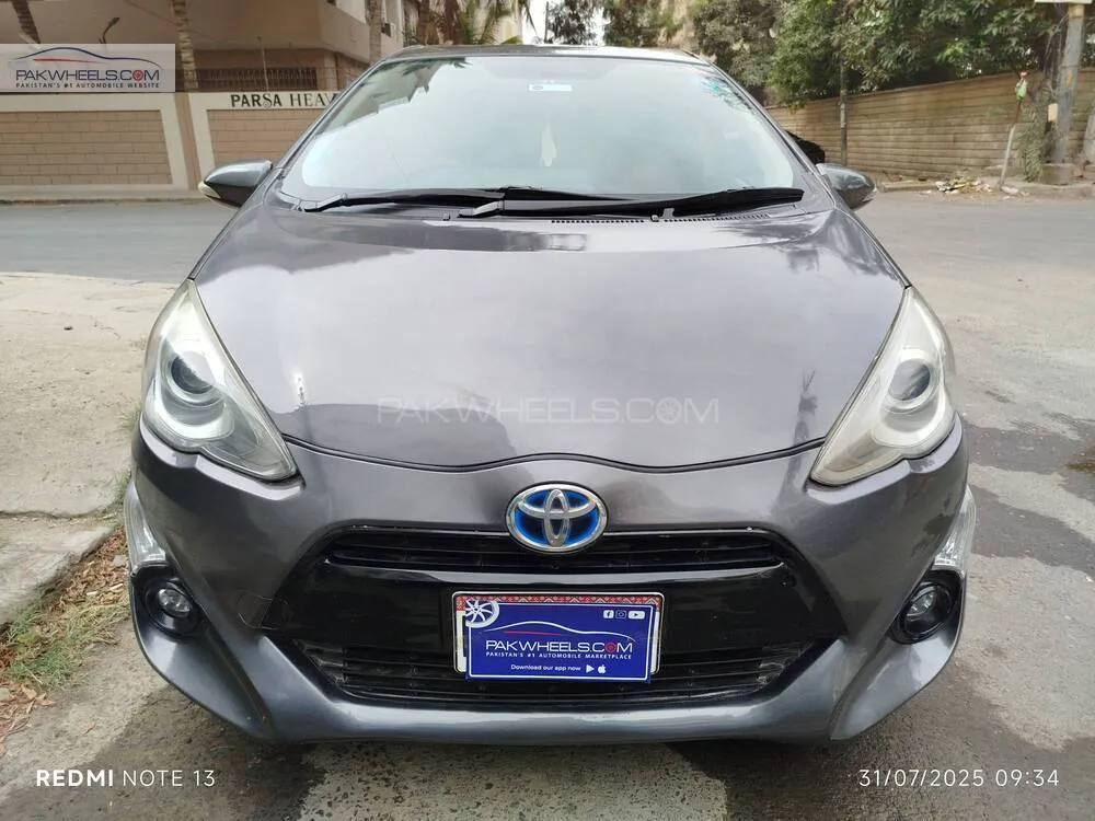 Toyota Aqua 2016 for Sale in Karachi Image-1