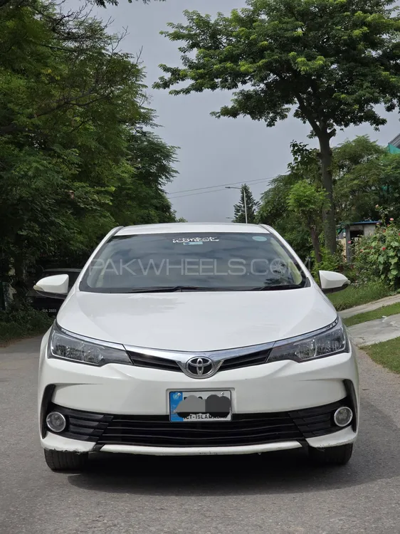 Toyota Corolla 2019 for Sale in Islamabad Image-1