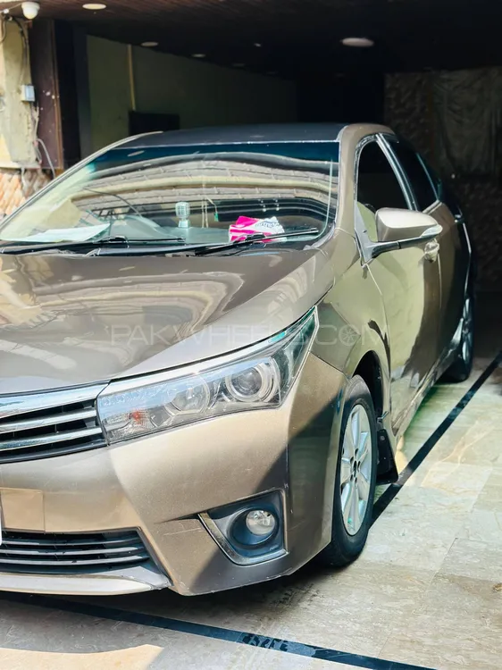 Toyota Corolla 2015 for Sale in Lahore Image-1