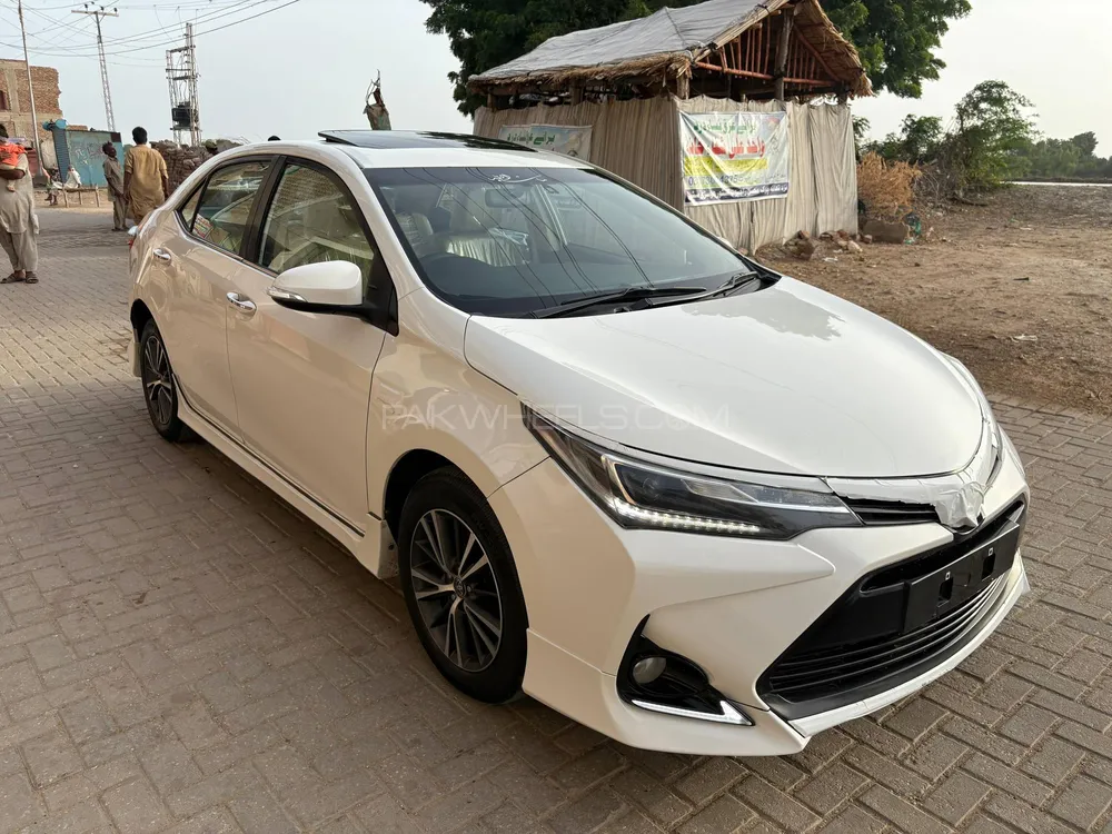 Toyota Corolla 2018 for Sale in Hyderabad Image-1