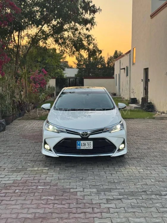 Toyota Corolla 2021 for Sale in Islamabad Image-1