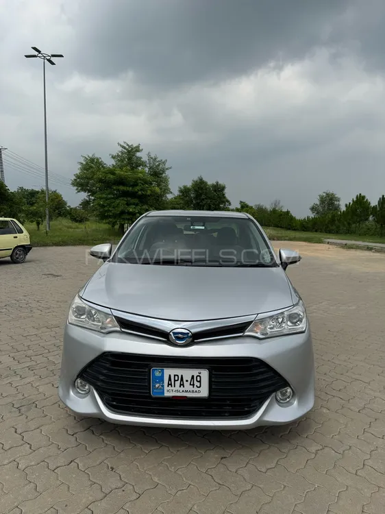 Toyota Corolla Axio 2015 for Sale in Islamabad Image-1