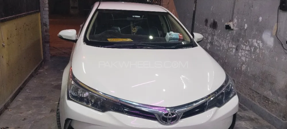 Toyota Corolla 2018 for Sale in Hyderabad Image-1